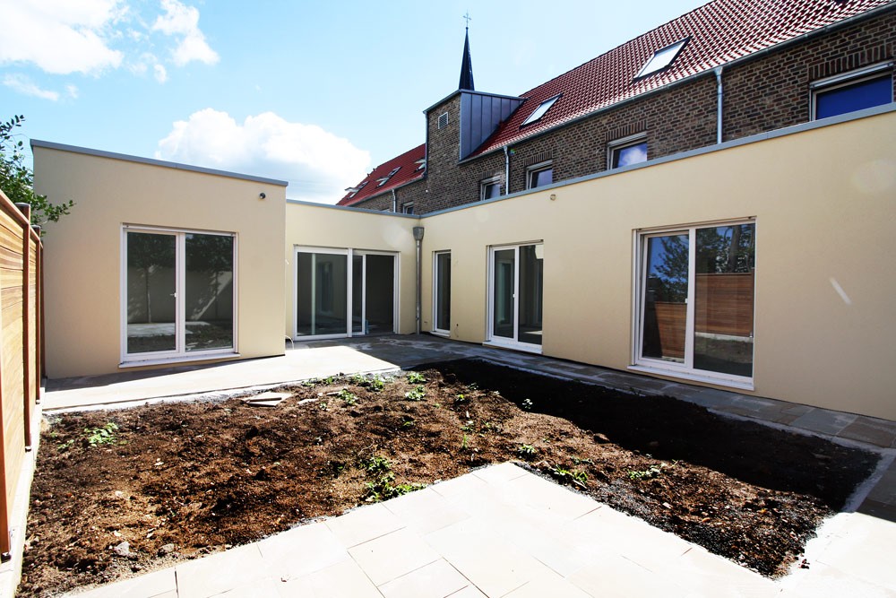 Heimerzheim: Großzügige und repräsentative Miet­wohnung mit hohem Wohnwert im Zentrum von Heimerzheim